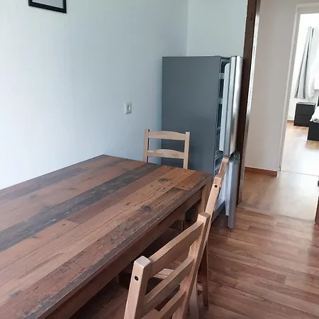 Monteurwohnung Mit 5 Einzelbetten In * Schkeuditz